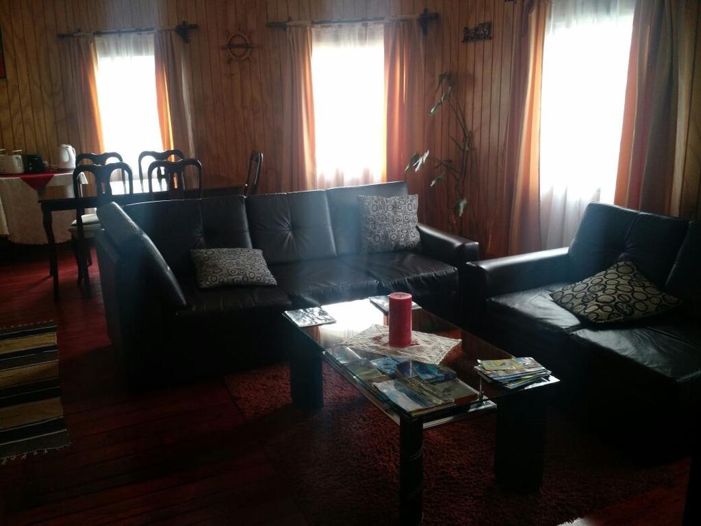 Hostal Jacob Puerto Montt Eksteriør billede